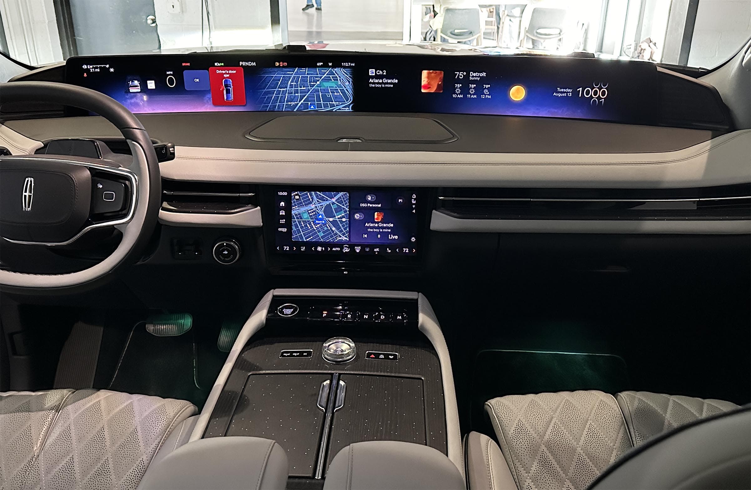 Luxury Lincoln Rentals