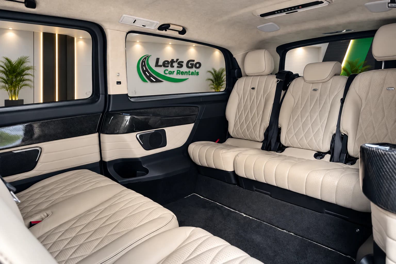 Mercedes V250 2022 rental in Dubai – view 4