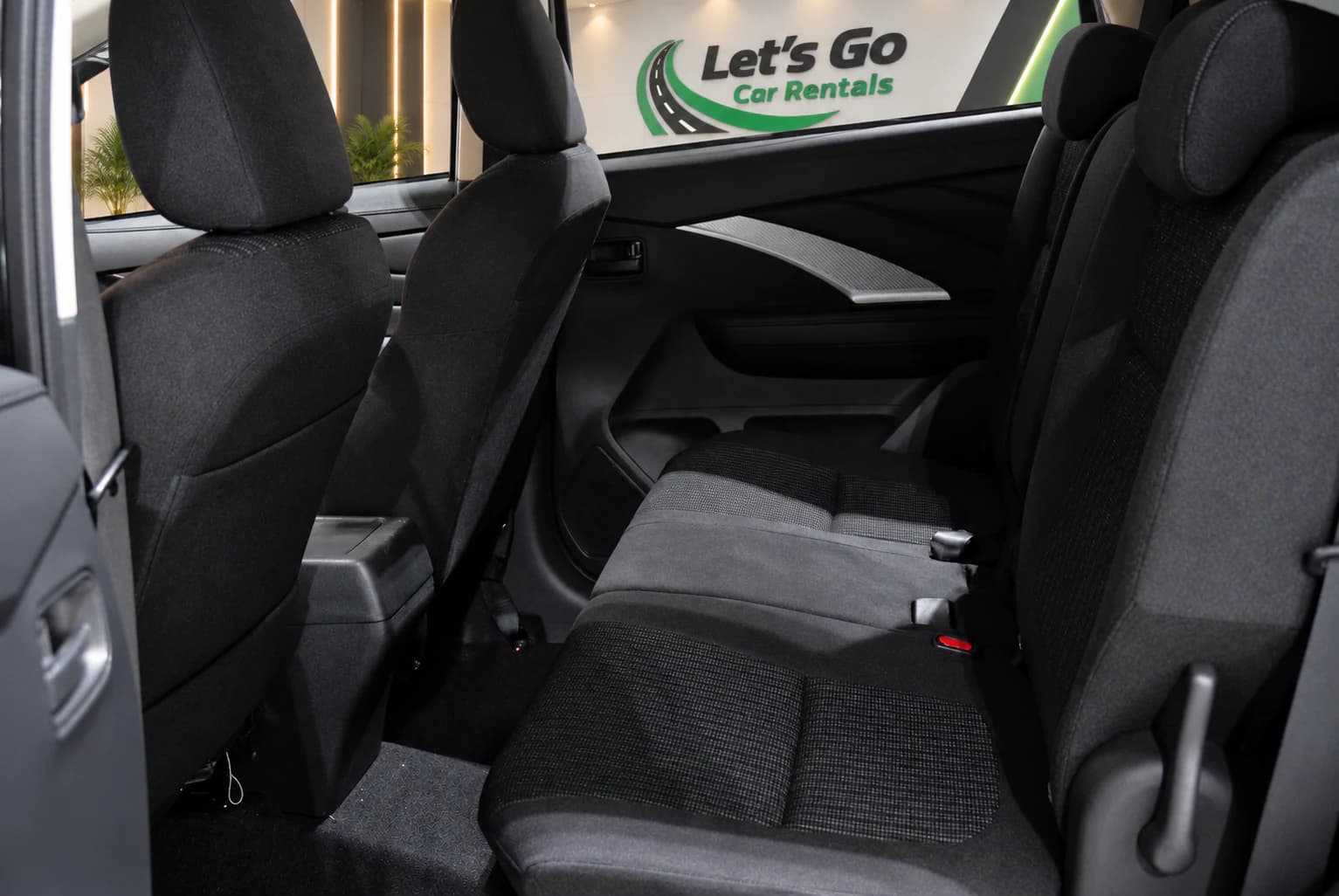 Mitsubishi Xpander 2023 rental in Dubai – view 5