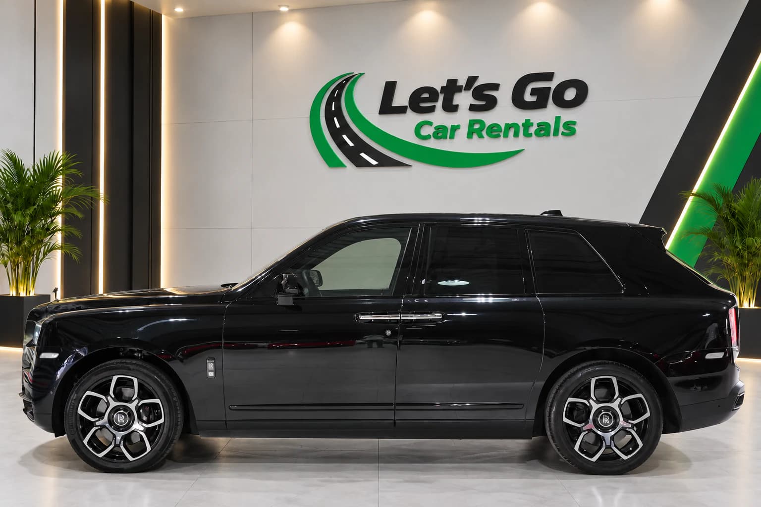Rolls Royce Cullinan Black-Badge 2023 rental in Dubai – view 3